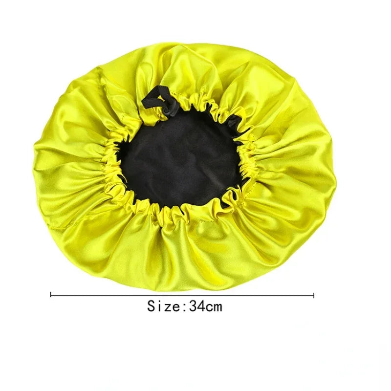 bonnet en satin reglable